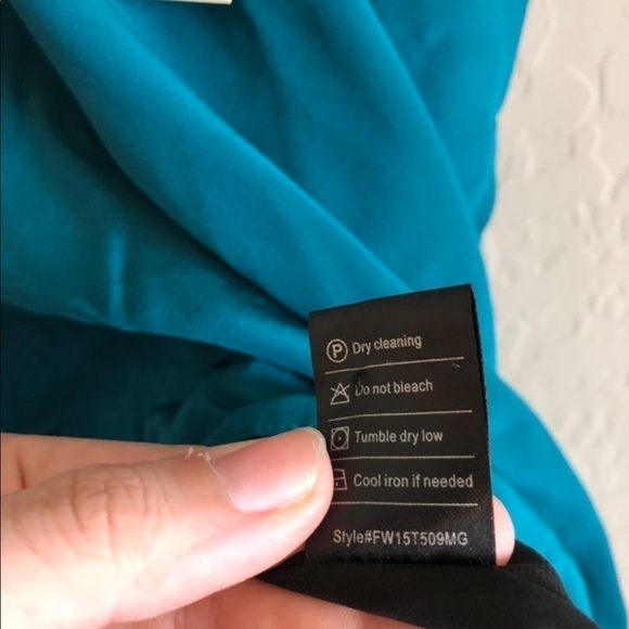 NORDSTROM Townsen Magna Solid Silk Tank - Picture 8 of 8